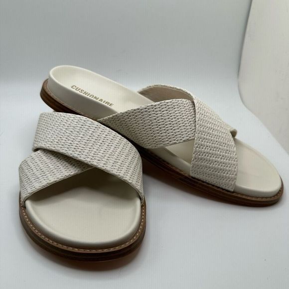 CUSHIONAIRE Women's footbed sandal with +Comfort 8.5 WHITE - Picture 6 of 7